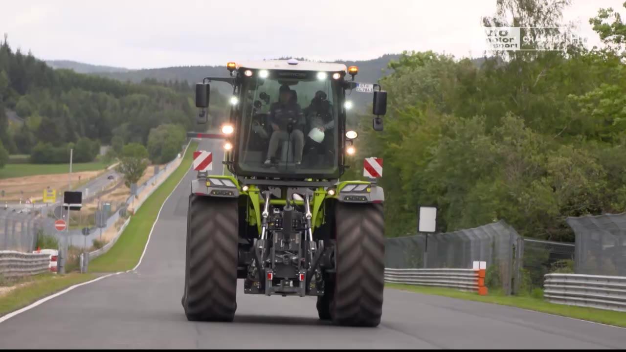 V traktoru na Nordschleife